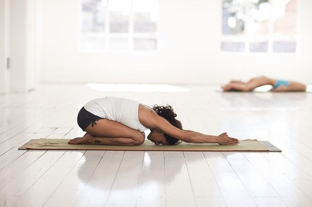 yoga pamplona_yoga berriozar_yoga padmasana