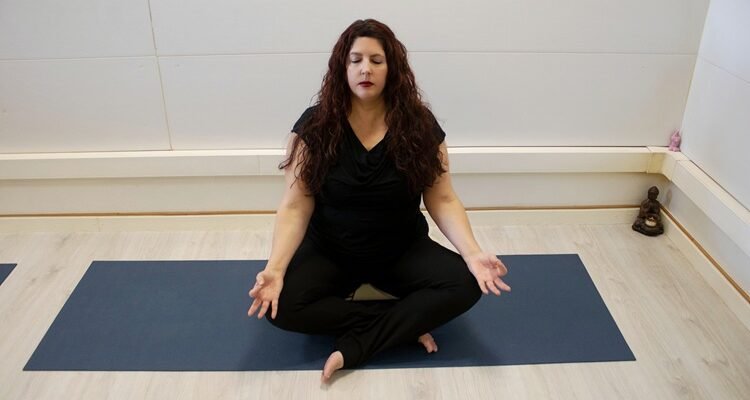 yoga padmasana, yoga pamplona, yoga berriozar, yoga navarra